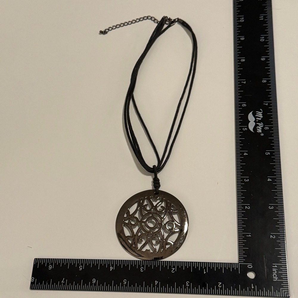Womens Dark Metal Filigree Round Pendant Necklace Cord Chain Extender